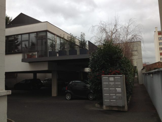 Conception et création d’une terrasse suspendue à Montreuil.