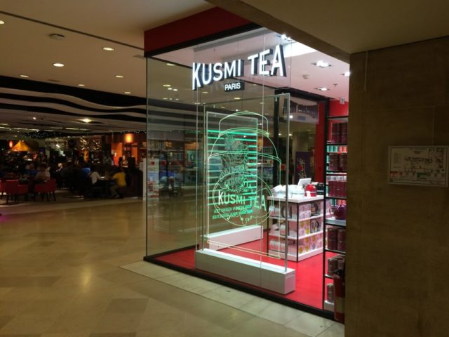 Vitrine Kusmi Tea